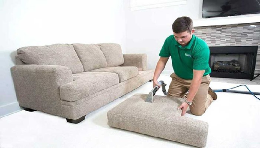 آیا مبل شویی به مبلمان اسیب می رساند؟