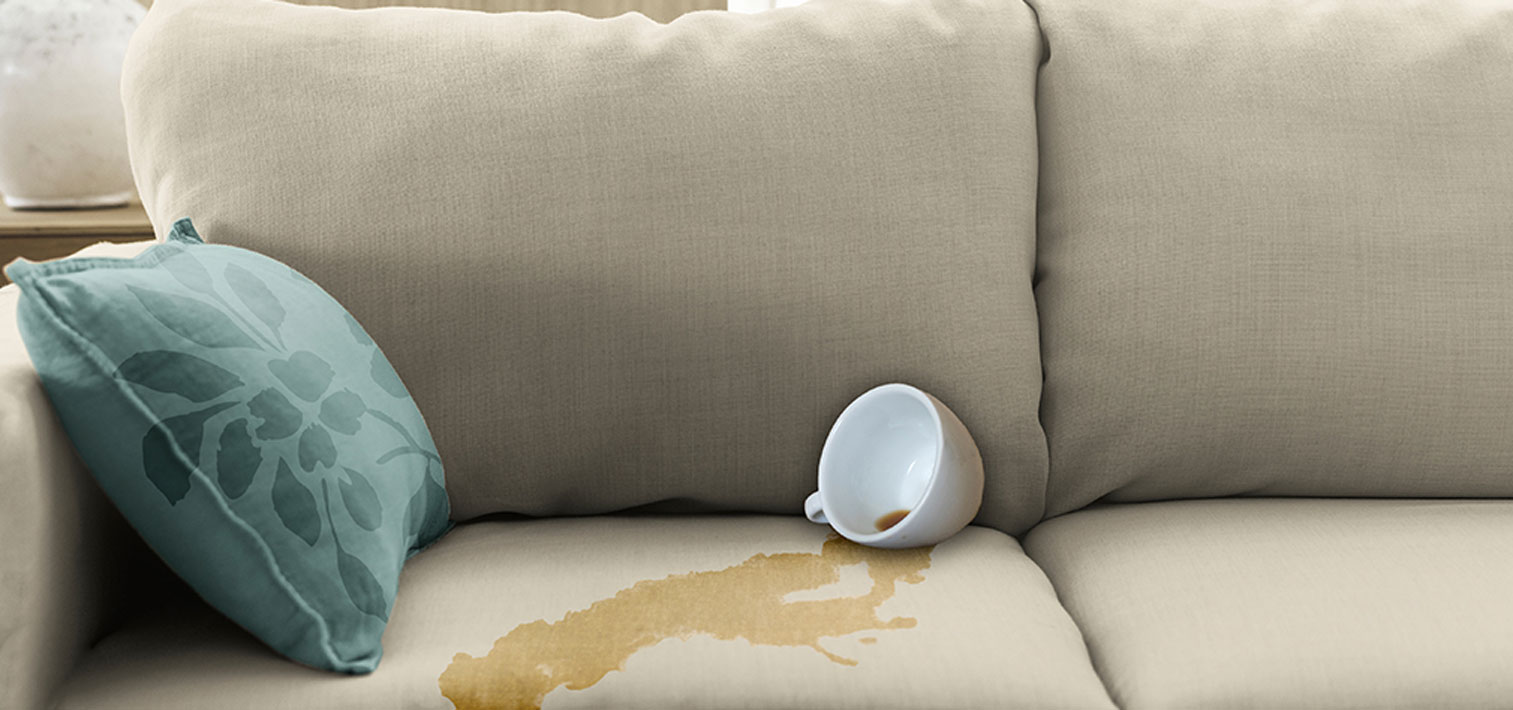 راهنمای کامل پاک کردن لکه قهوه از روی مبل - مبلشویی کرج