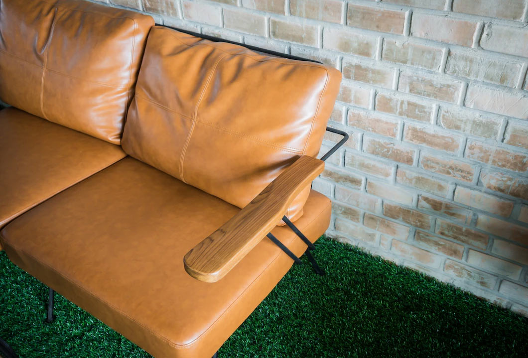 ترمیم دسته ی شکسته ی مبل - مبلشویی کرج